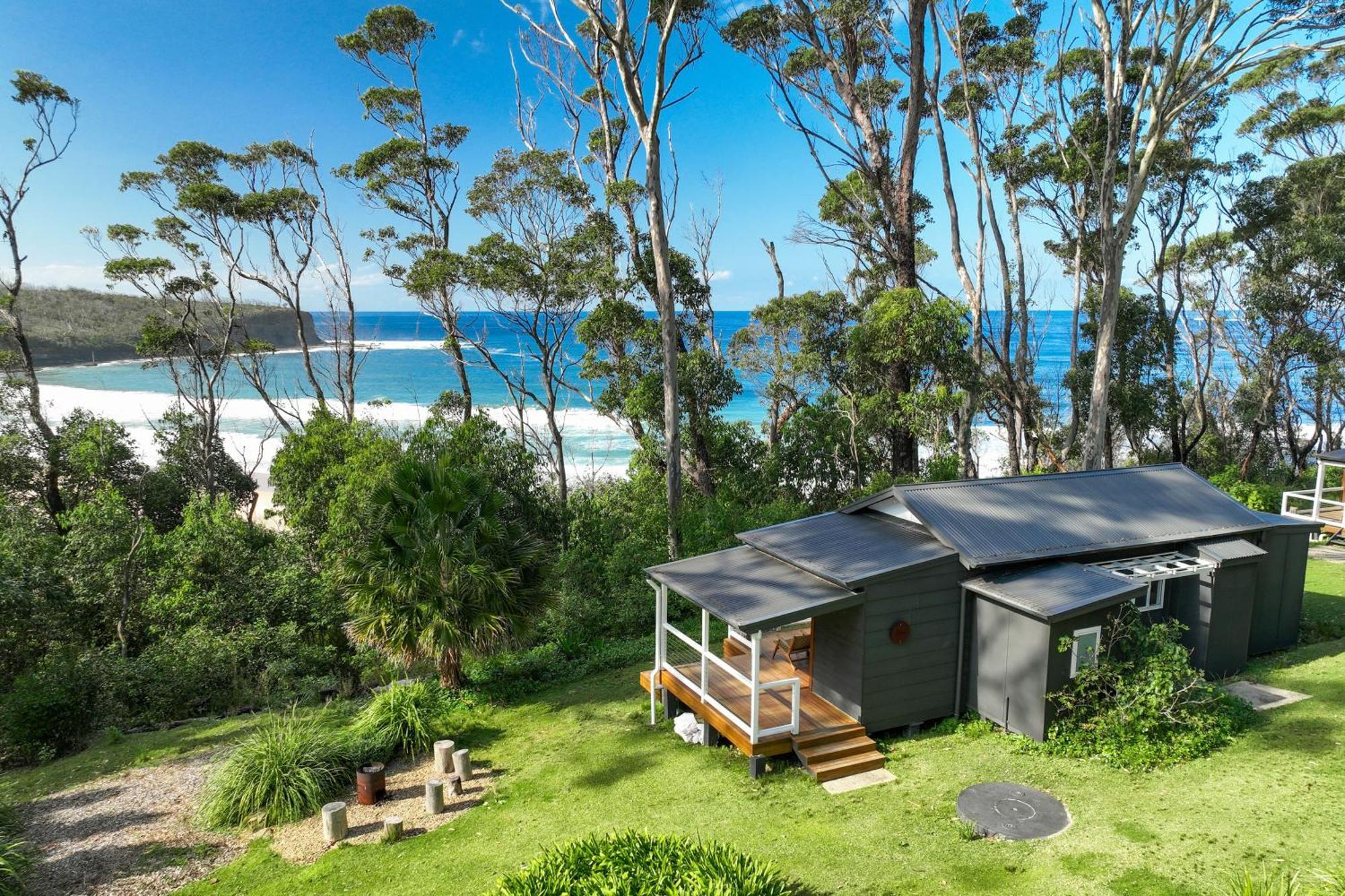 Pebbly Beach Escape East Lynne Chambre photo